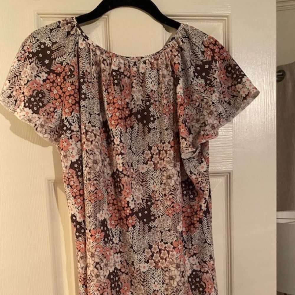 Simple Fun Womens Top